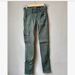 Skinny Cargo Jeans
